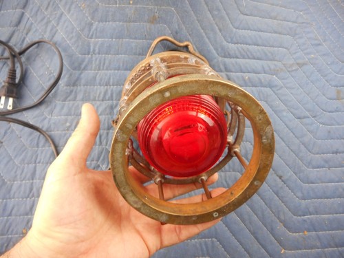 Vintage WWII Ship Nautical Red Blackout Light Lamp Brass Glass 9-S-2108-L WORKS - Picture 4 of 13