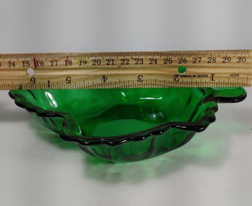 ANCHOR HOCKING GLASS FOREST GREEN LEAF SHAPE CANDY / NUT BOWL 1950-1956 - Picture 9 of 10