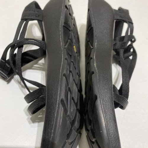 Size 9 Women’s Chacos Sandals Lot Of 2 (see Description) - Picture 8 of 9