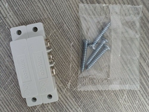 1pcs New AMSECO Magnetic / Reed Switch 832T - Picture 1 of 5