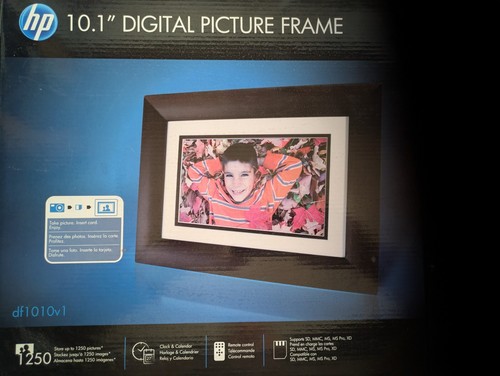 HP DF1010V1 10.1" Digital Picture Frame with High Contrast LCD Display NEW  - Picture 1 of 3