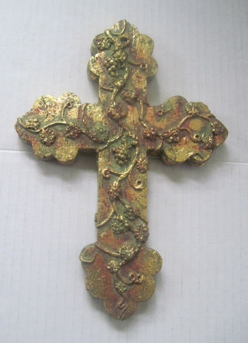Religiöses Kreuz Gold Keramik Weinreben Muster Wandhänger 9x6,25" Vintage Neu - Bild 1 von 10