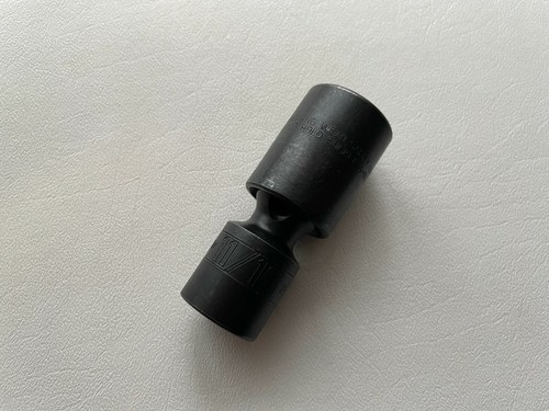 Snap-On Tools USA *NEW* 1/2" Drive 6pt 11/16" SAE Impact Swivel Socket IPL22C - Picture 2 of 6