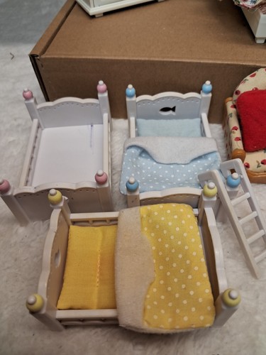 Muebles antiguos Sylvania Critters B16 de 10 piezas - Imagen 2 de 10