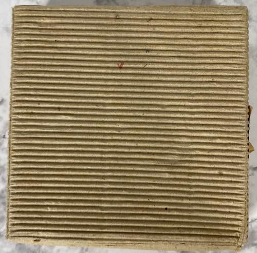Jakarta Hilton International Hotel Ceramic Plate W/ Wood Stand Indonesia 5” Red - Picture 13 of 13