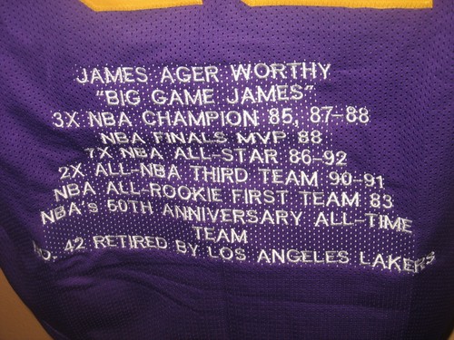 Camiseta deportiva firmada por James Worthy autografiada con certificación BAS Los Angeles Lakers - Imagen 3 de 5