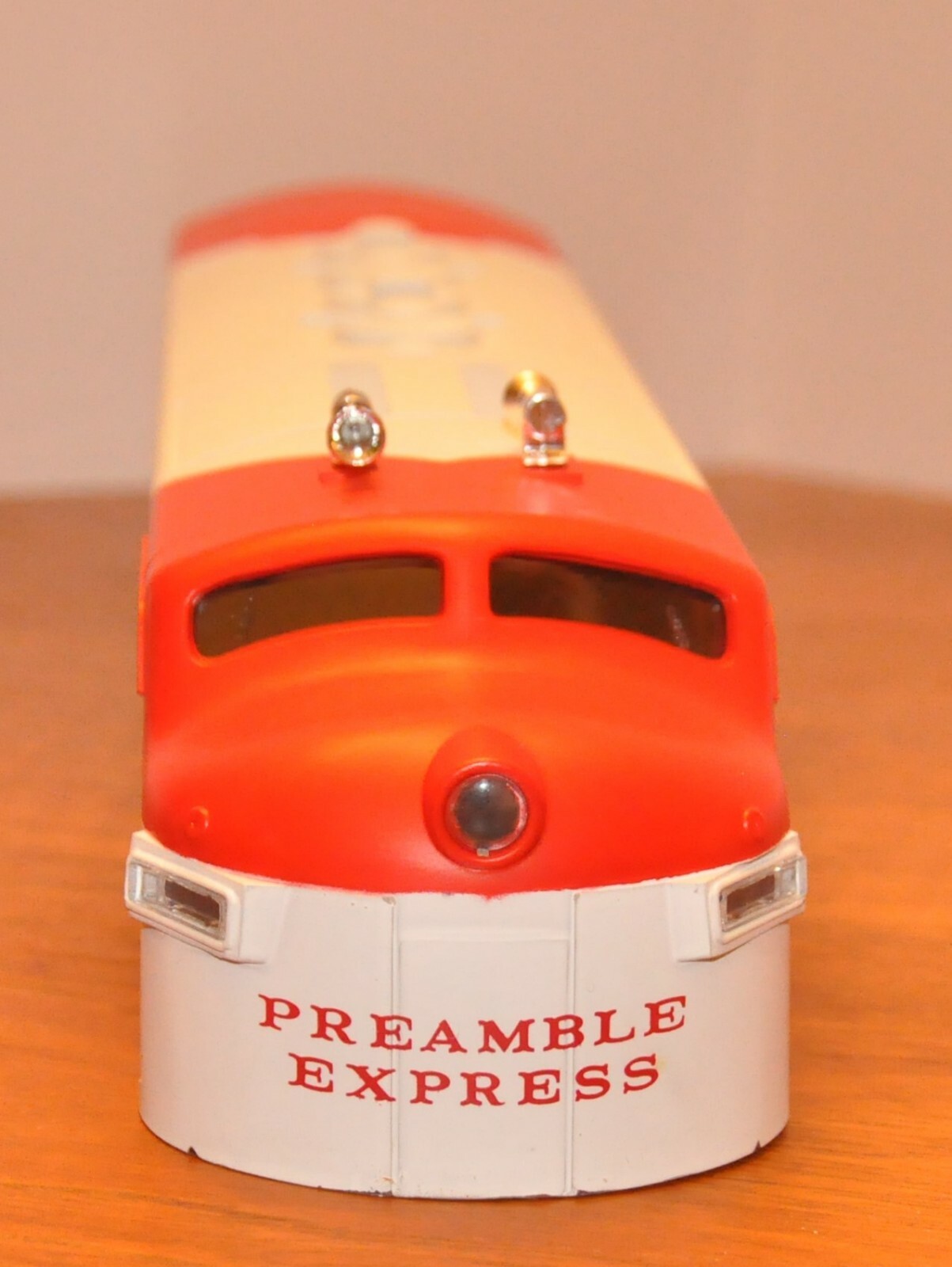 Lionel 8568 Preamble Express F 3 Shell 2 av dem -NOS Lionel 8568 Preamble Express F 3 Shell 2 av dem -NOS