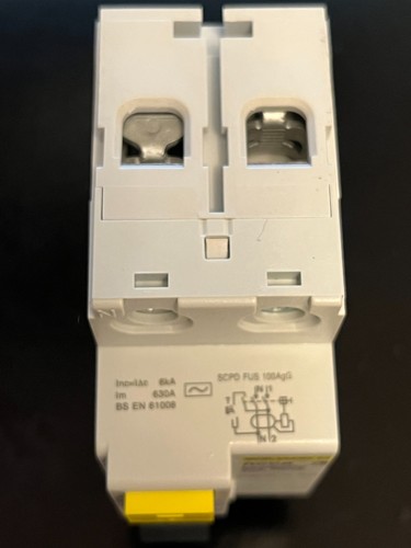 Square D Dom80R30 80A 30mA RCCB/RCD Brand new and boxed - Picture 3 of 4