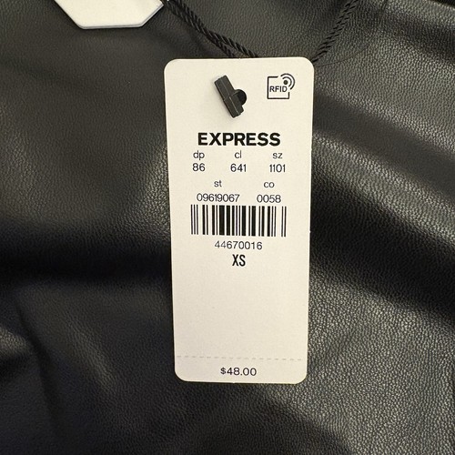 Camiseta sin mangas Express para mujer contorno corporal imitación cuero cuello alto talla XS negra nueva con etiquetas $48 - Imagen 13 de 16