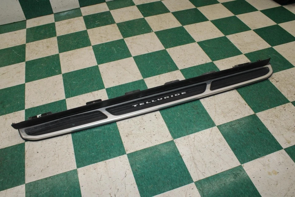 20-24 Telluride *DMG* Silver Passenger Right RH Running Board Side Step OEM WTY Foto 2 de 4