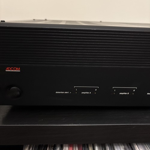 Adcom GFA-2535 4 Channel Power Amplifier (NOT TURNING ON) - Picture 2 of 5