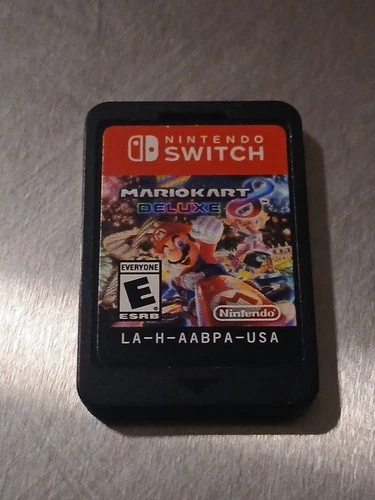 Mario Kart 8 Deluxe (Nintendo Switch, 2017) Game Cartridge Only / Tested