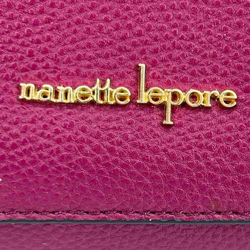 Bolso de Hombro Cartera Nanette Lepore Rita Acabado Guijarro Cuero Rosa Frambuesa - Imagen 4 de 10