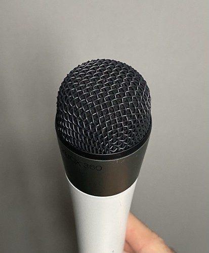 Xbox 360 Handheld Wireless Microphone by Microsoft. White. Tested/Working - Picture 3 of 12