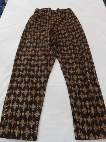 PANTALONE VERSATILE DA VIAGGIO ELASTICIZZATO FANTASIA DAMASCATO MARRONE E ORO ROSA UK 8 - Foto 3 di 13