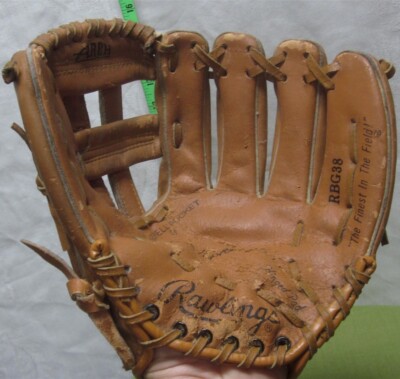 Rawlings Cal Ripken Jr. モデル硬式グローブ s-l400.jpg