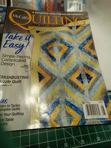 McCall's Quilting Magazines, Quilting Arts, & Quick & Easy Quilts Lot of 4 - Picture 5 of 10