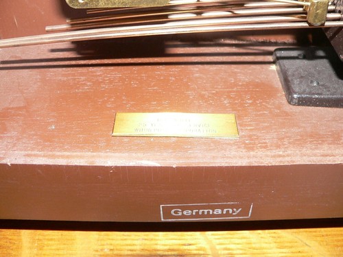Vintage Hamilton Whitehall Key Wound Wooden Mantel Clock, 340-20 German Movement - Picture 7 of 8