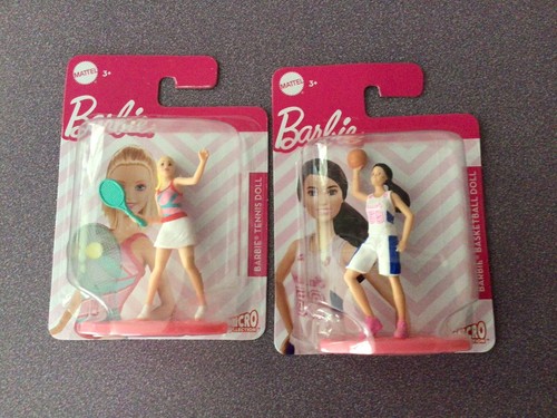 Juego de 4 muñecas deportivas Barbie Micro Mattel 2021 de 2,5" nuevas en paquete - Imagen 2 de 4
