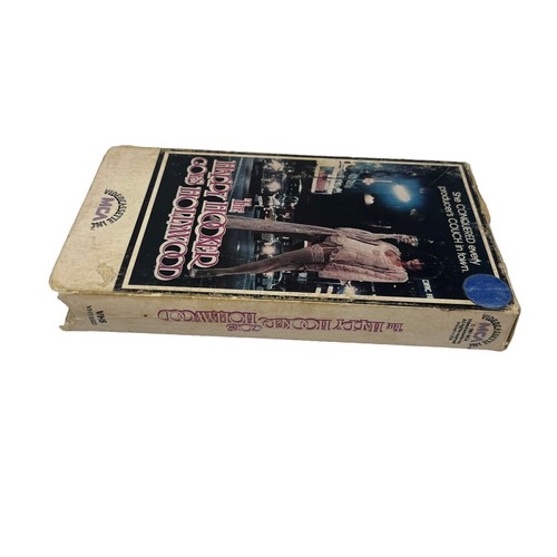 The Happy Hooker Goes Hollywood VERY RARE MCA RAINBOW VHS TAPE - Picture 7 of 10