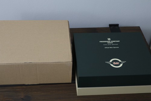 Chapado en Oro Rosa FREDERIQUE CONSTANT Esfera Azul Healey Limitada a 888 Caja de Reloj/P - Imagen 5 de 20