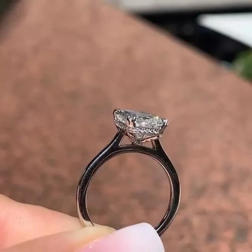 Anillo solitario de compromiso de oro blanco de 14 quilates con diamantes de corte radiante creado en laboratorio de 4 quilates FN - Imagen 2 de 6