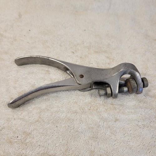 Vintage Welliver 1700 Saw Set - Imagen 6 de 6