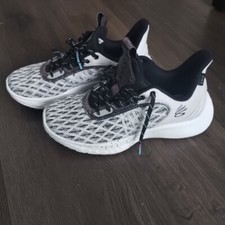 Sz 7.5 UA Curry 9 Flow PE March Madness 2K22 Basketball Shoes 3025769-104 Steph