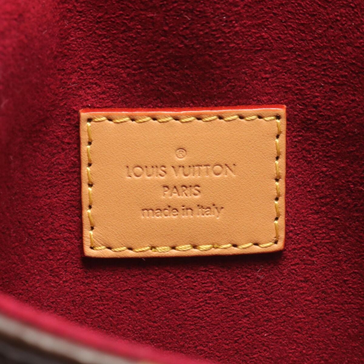 LOUIS VUITTON Micro Chantilly Shoulder crossbody Bag M46643 LOUIS VUITTON Micro Chantilly Shoulder crossbody Bag M46643