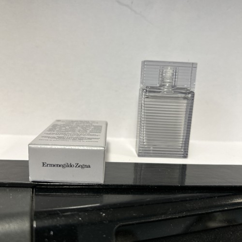 Uomo Ermenegildo Zegna Eau De Toilette MINATURE 7ml / 0.24 oz - Picture 3 of 8