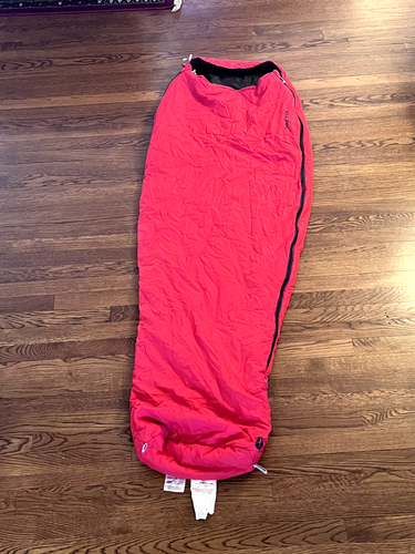 Marmot Kids Voyager Jr 40 Sleeping Bag - Red LZ - Picture 7 of 12
