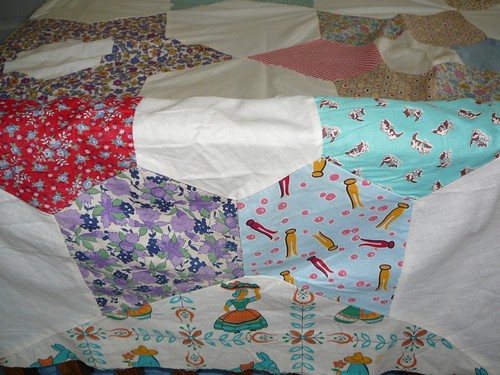 Big 18" Star Patchwork Quilt Top. - 76" X 88" - Picture 4 of 7