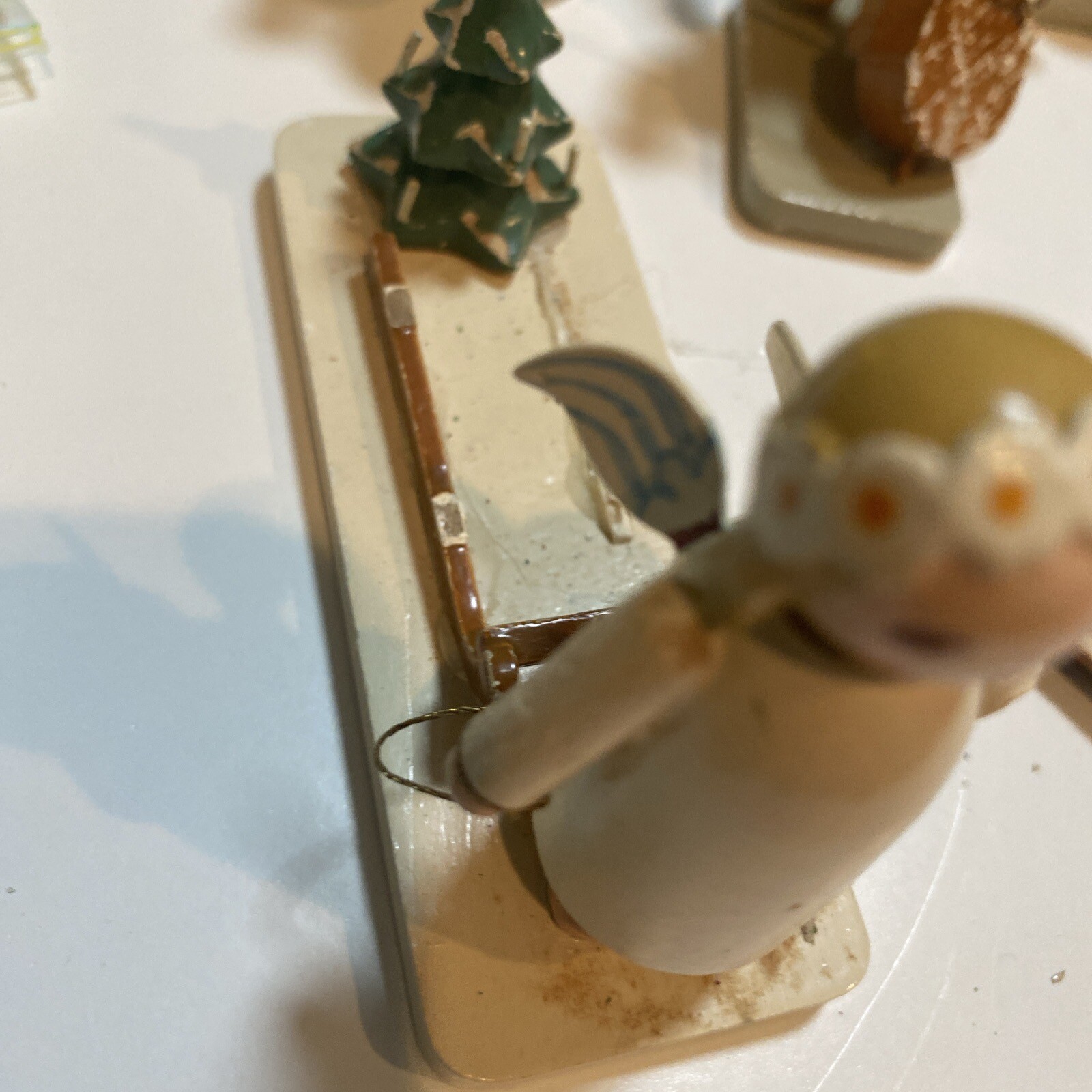 Picture 1 of 6