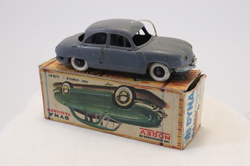 Voiture miniature Norev mécanique / friction Dyna Panhard + boite - Foto 5 di 9