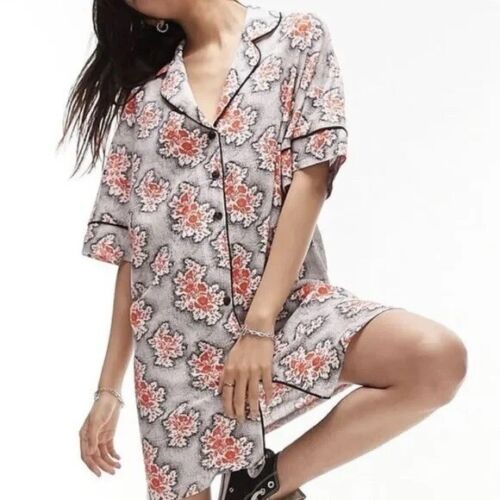 Topshop Damen T-Shirt Kleid Kimono geblümt Gr. 8 Button Down schwarz rot weiß