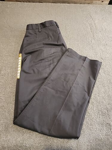 NWT Haggar Men's Premium Khaki Classic Fit Flat Front Sz 40x34 flex Waistband 3" - Picture 2 of 15
