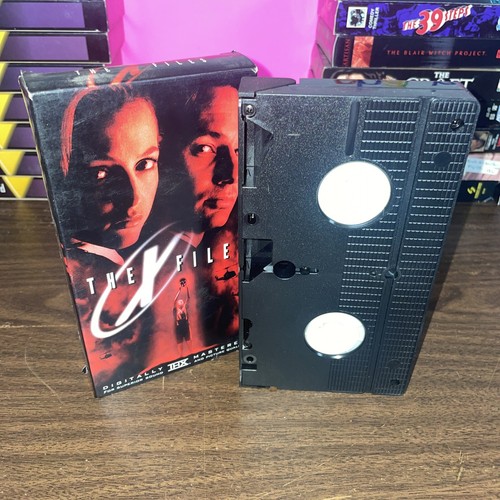 The X-Files: Fight the Future (VHS, 1998) Sealed Blockbuster THX Duchovny - Picture 4 of 7