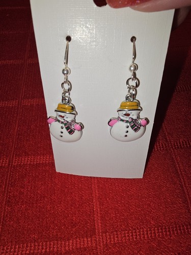 Christmas Snowman ⛄️ Earrings - Picture 3 of 4