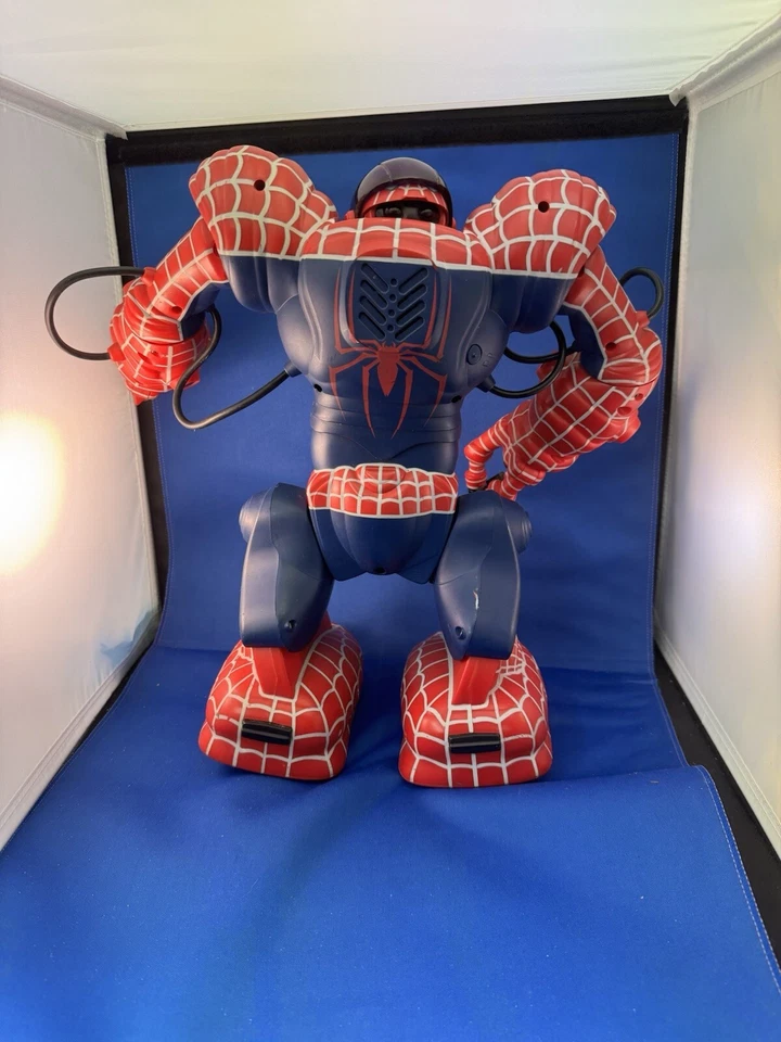 Spider-Man Robosapien (no remote) - Image 3 of 4