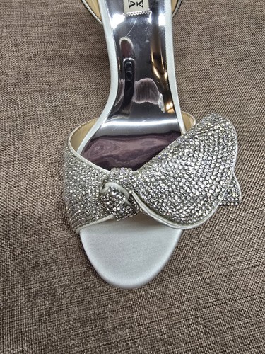 Badgley Mischka Women’s REMI Heeled Sandal – Ivory, Size 8, Excellent Used Condi - Picture 7 of 15