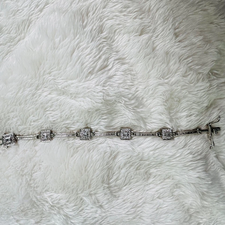 Park Lane Silver Tone Square CZ Link Bracelet Women's Fashion Jewelry 7.5" - Image 4 of 4