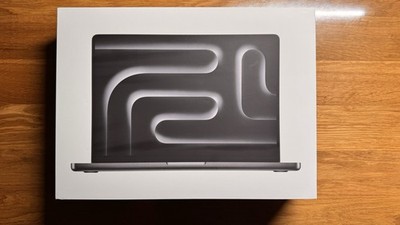 Apple MacBook Pro 14'' M3 Pro Space Schwarz