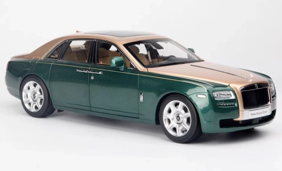 Kyosho 1:18 Rolls Royce Ghost Alloy Simulation Car Model Luxury Collection - Image 4 of 4