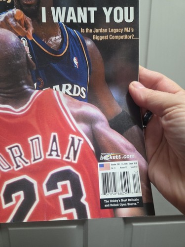 BECKETT Basketball Card Rivista Mensile, Speciale Ritorno di Michael Jordan 2001 - Foto 5 di 15