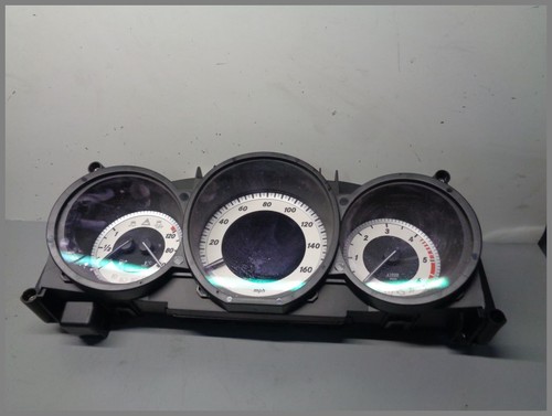 Mercedes Benz MB W218 CLS-Klasse mph Tacho Kombiinstrument 2189006801 Original - Picture 2 of 4
