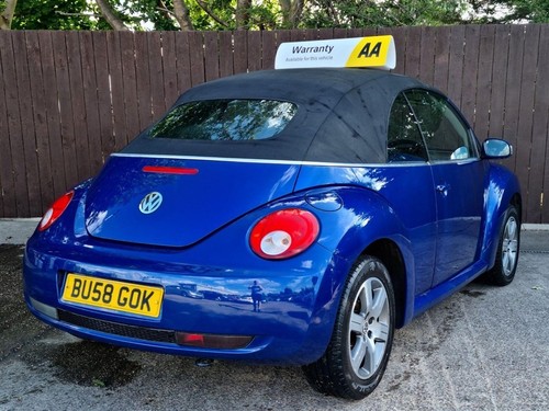 2009 Volkswagen Beetle 1.6 Luna 2dr CONVERTIBLE PETROL Manual - Picture 8 of 24