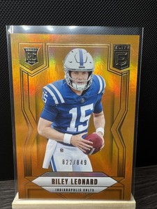 2025 Panini Donruss Elite -  Riley Leonard #170 Status Metallic Orange /849 (RC)
