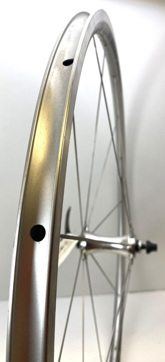 Shimano 700C 完組ホイール シルバー WH-R600 Shimano 700C 完組ホイール シルバー WH-R600 - メルカリ