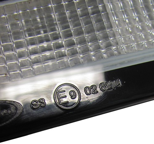 Clear LED Tailgate Brake Light for Toyota Hilux MK6 / Vigo 2005-2012 - Picture 5 of 6