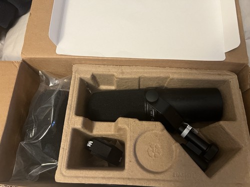 UNTESTED AUTHENTIC Shure SM7dB Dynamic Vocal Microphone With Built-in Preamp - Picture 3 of 6